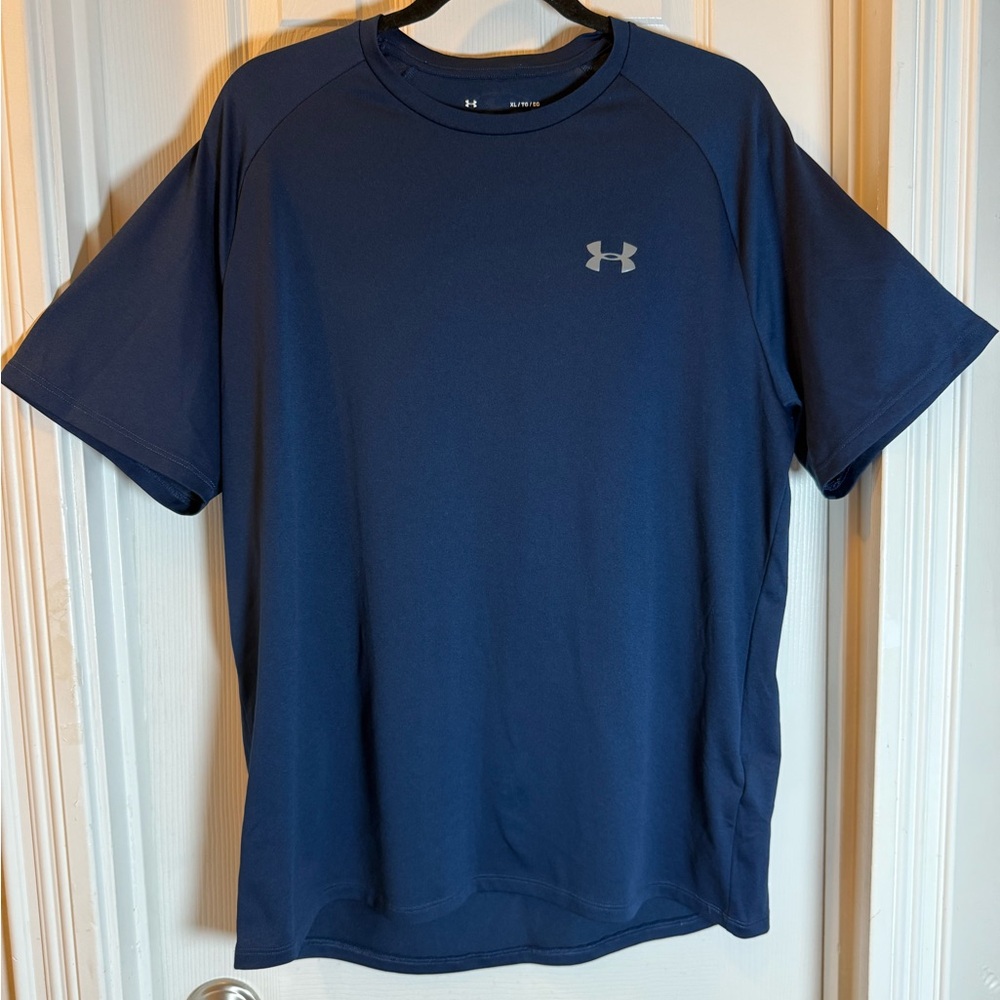 Closet Staple Under Armour Men's Navy Blue Crew Neck Short Sleeve Gym Tech Tee